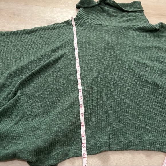 Free People Beach World Traveler Pullover Split Back Cowl Neck Knit Sweater - Picture 8 of 8